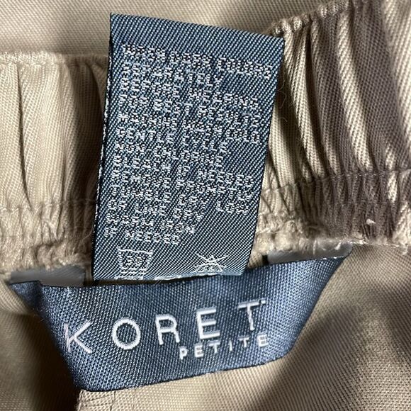KORET Petite Ladies Khaki FloralEmbroidered Pants Slacks Size 4P - Picture 8 of 9